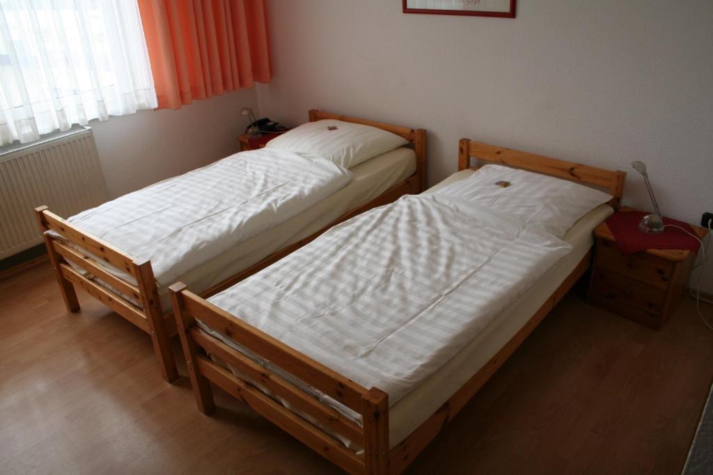 Hotel Lindenhof エッセン エクステリア 写真